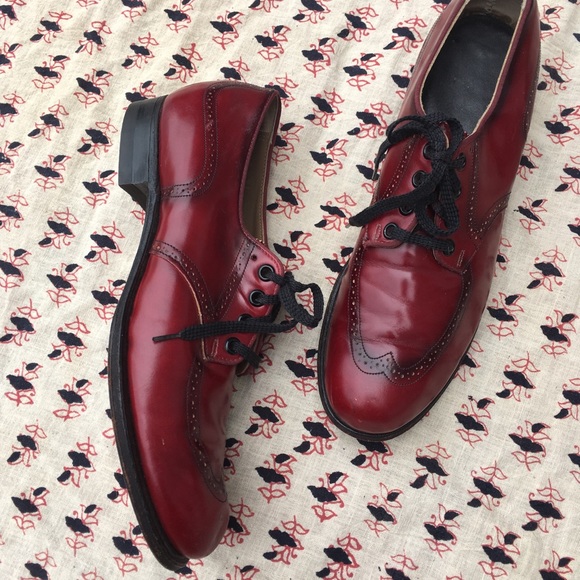 SOLD ON ETSY 💔1950s red oxblood wing tip oxfords - Picture 3 of 8